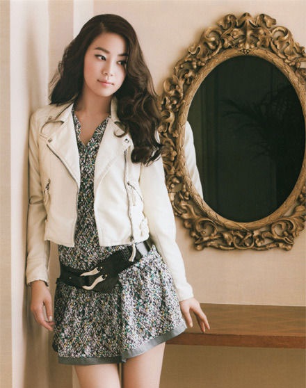 Ngắm cô nàng đa diện Han Ji Hye - 18