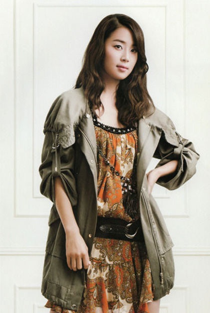 Ngắm cô nàng đa diện Han Ji Hye - 22