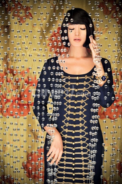 Kim Hye Soo mặc kiệm vải để khẳng định... nữ tính - 14 Kim Hye Soo mặc kiệm vải để khẳng định... nữ tính - 14