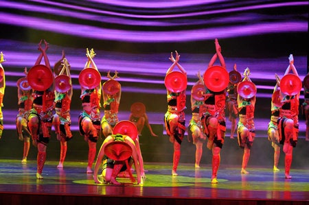 Đã mắt với “Vũ” của Linh Nga tại TPHCM - 13