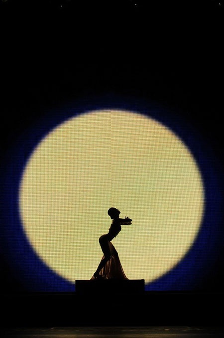 Đã mắt với “Vũ” của Linh Nga tại TPHCM - 25