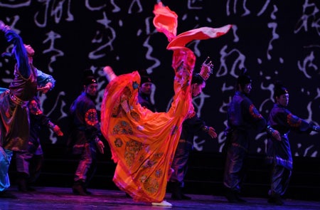 Đã mắt với “Vũ” của Linh Nga tại TPHCM - 28