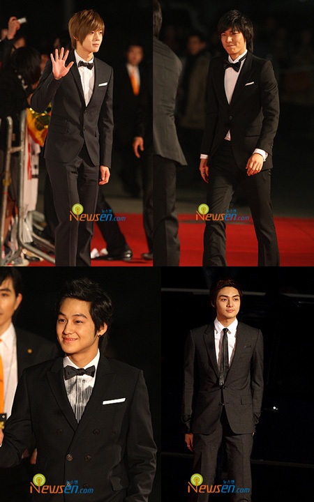 “Sao” Hàn nô nức kéo tới lễ trao giải Baeksang - 6 “Sao” Hàn nô nức kéo tới lễ trao giải Baeksang - 6