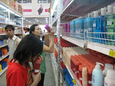 Sinh viên Sài Gòn đang đổi mốt shopping - 1 Sinh viên Sài Gòn đang đổi mốt shopping - 1