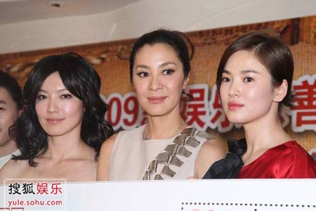 Song Hye Kyo - Ngôi sao từ thiện duyên dáng nhất - 5