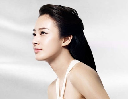 “Ngất ngây” với ảnh quảng cáo của Kim Tae Hee - 28