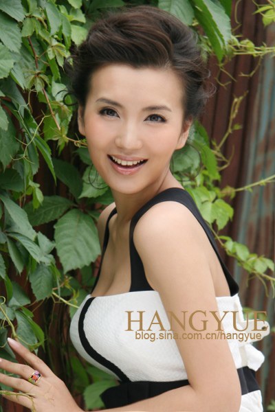 Điêu Thuyền của Trần Hảo bị chê… xấu - 1