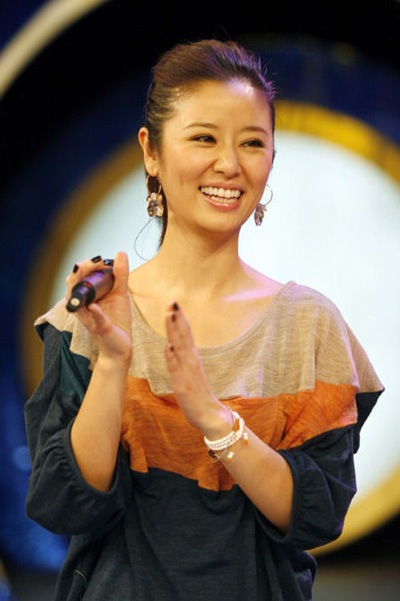 Lâm Tâm Như “khoe” em gái cùng cha khác mẹ - 16