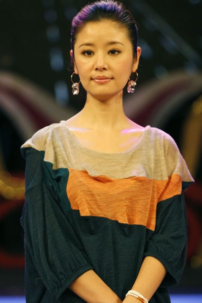 Lâm Tâm Như “khoe” em gái cùng cha khác mẹ - 17