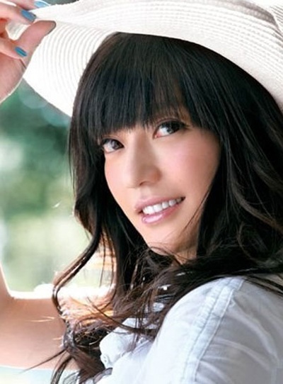 “Én nhỏ” Triệu Vy xinh tươi đón hè - 7