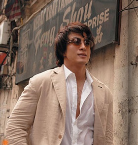 Bữa tiệc sinh nhật đặc biệt dành cho Bae Yong Jun - 1