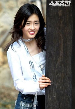 16 tuổi làm nên sức hút cho “Hoa Tuyết” - 4