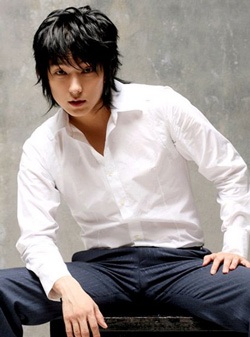 Lee Jun Ki - ngôi sao đắt giá xứ Hàn - 3