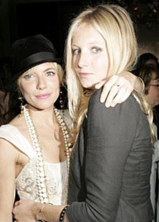 Những cặp chị em "đình đám" ở Hollywood - 3