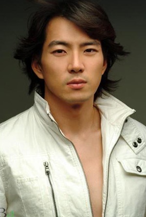 “Hoàng đế Joo Mong” sắp cưới vợ - 3