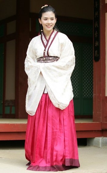 Ngắm “sao” Hàn “diện” Hanbok - 5