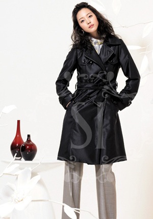 Han Ye Seul làm dáng cùng trang phục SI - 10