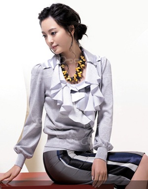 Han Ye Seul làm dáng cùng trang phục SI - 6