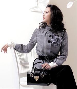 Han Ye Seul làm dáng cùng trang phục SI - 8