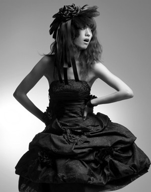 Han Hyo Joo đáng yêu tới Việt Nam! - 5