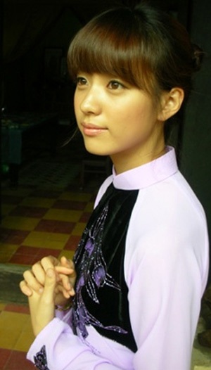 Han Hyo Joo đáng yêu tới Việt Nam! - 14