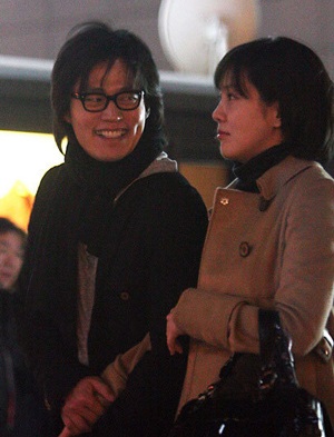 Kim Jung Eun đang sống trong những ngày hạnh phúc - 1 Kim Jung Eun đang sống trong những ngày hạnh phúc - 1