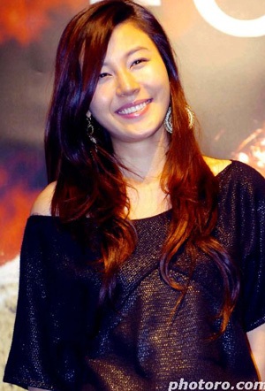 Kim Ha Neul không ngại cặp với "chàng" kém tuổi - 3