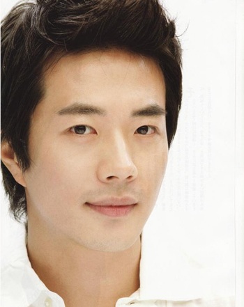 Gặp lại Kwon Sang Woo điển trai trên Kboom - 3