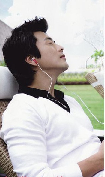 Gặp lại Kwon Sang Woo điển trai trên Kboom - 7