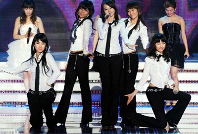 Bất ngờ và sôi động lễ trao giải âm nhạc SBS - 15 Bất ngờ và sôi động lễ trao giải âm nhạc SBS - 15