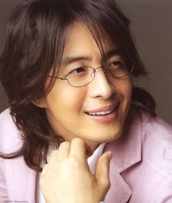 10 sao Hàn được yêu thích nhất tại Trung Quốc - 1