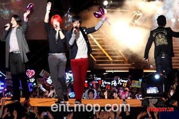 Châu Du Dân và Từ Hy Viên: Quá mệt với tin đồn! - 3