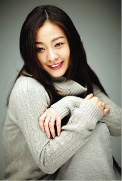 Nữ diễn viên gạo cội của Hàn Quốc trở lại - 1