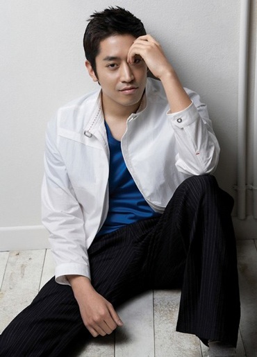 Eric Moon lên đường nhập ngũ - 1