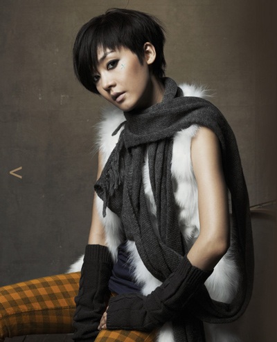 Sung Yu Ri “bụi bặm” với thời trang Aden - 4