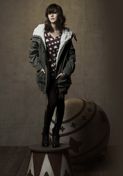 Sung Yu Ri “bụi bặm” với thời trang Aden - 8