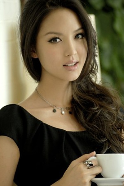 Hoa hậu Trương Tử Lâm: “Tôi đang hạnh phúc” - 12