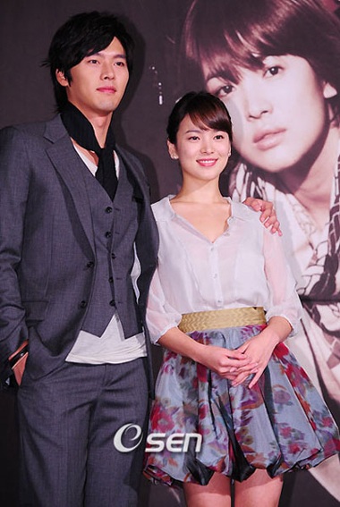 Song Hye Kyo khen ngợi bạn diễn Hyun Bin - 9