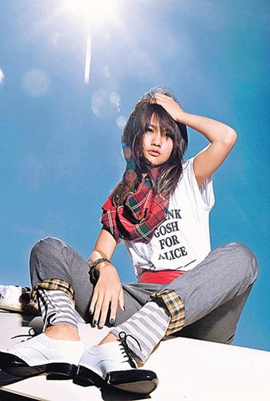 Hãng Sony tìm cách “giữ chân” Dương Thừa Lâm - 4