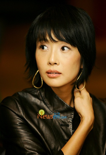 Jung Sun Hee sốc khi biết tin Choi Ji Shil tự vẫn - 14