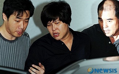 Jung Sun Hee sốc khi biết tin Choi Ji Shil tự vẫn - 5