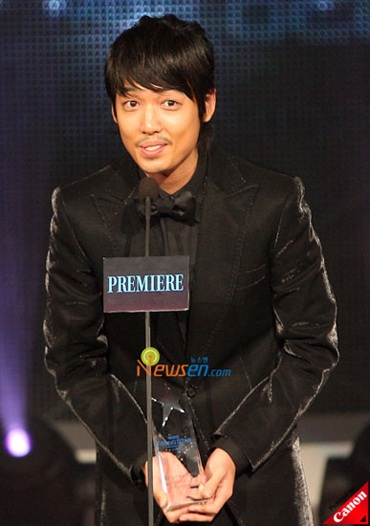 Ha Jung Woo và Soo Ae giành giải Ngôi sao đang lên - 6 Ha Jung Woo và Soo Ae giành giải Ngôi sao đang lên - 6