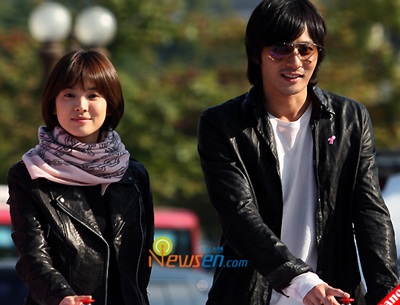 Song Hye Kyo “sánh đôi” cùng Jang Dong Gun - 1