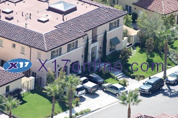 Britney Spears được thăm con hàng ngày - 4