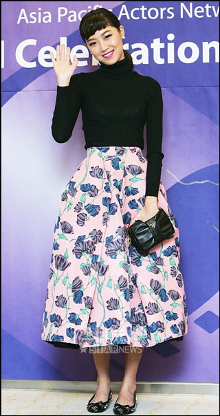 “Bóng hồng” khoe dáng tại LHP quốc tế Pusan lần thứ 12 - 18