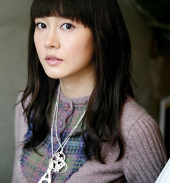 Sung Yuri rất trẻ trung trên Ecole! - 7