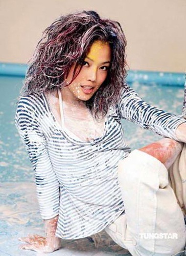 Dung Tổ Nhi từng chủ động “cưa cẩm” - 15 Dung Tổ Nhi từng chủ động “cưa cẩm” - 15