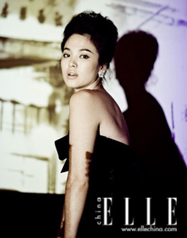 Song Hye Kyo không chùn bước vì bị chê - 5 Song Hye Kyo không chùn bước vì bị chê - 5