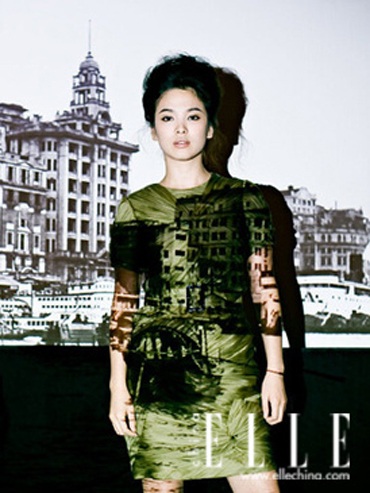 Song Hye Kyo không chùn bước vì bị chê - 6 Song Hye Kyo không chùn bước vì bị chê - 6