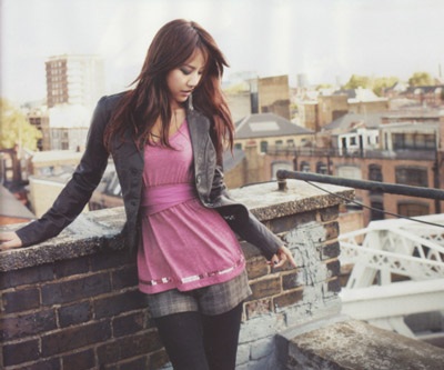 Lee Hyori làm dáng tại London - 15